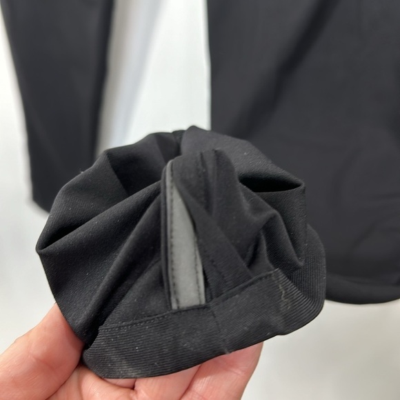 Lululemon Men’s Black pants size 36. - Picture 4 of 10